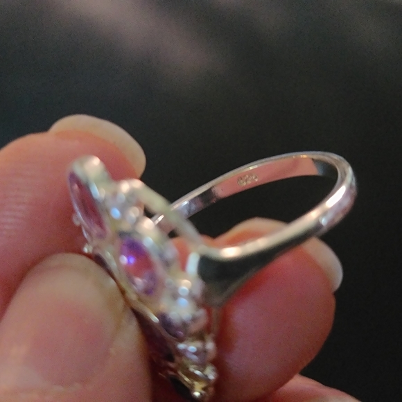 Amethyst modern style sterling & white gold ring sz7 - Picture 3 of 9